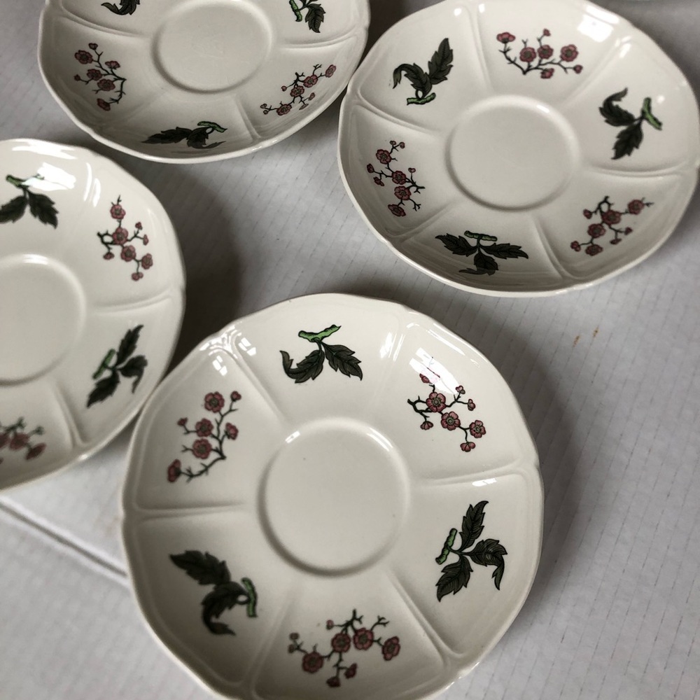 Vtg Wedgwood Mandarin Large Saucers